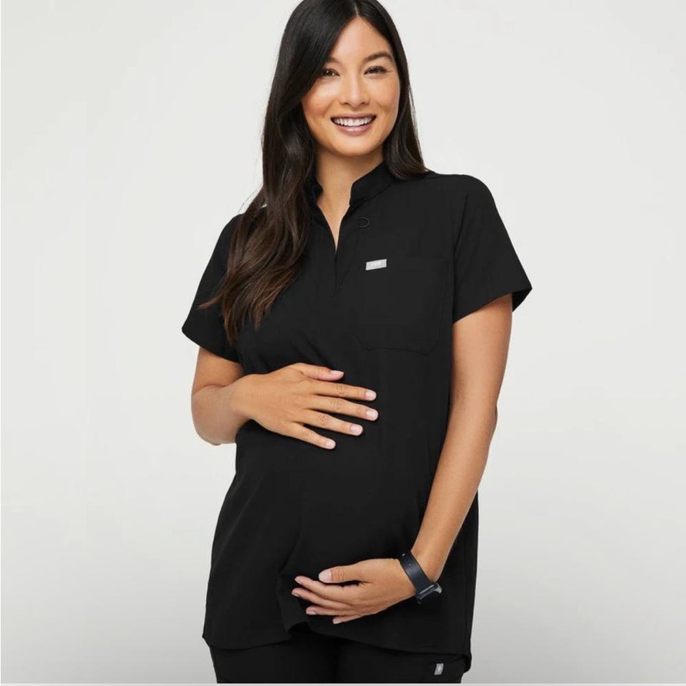 Figs Black Women's Top